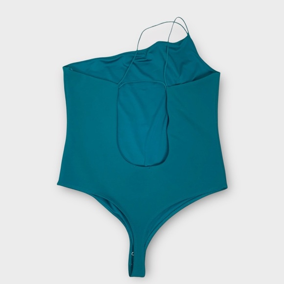 Dynamite One Shoulder Bodysuit - Picture 3 of 10